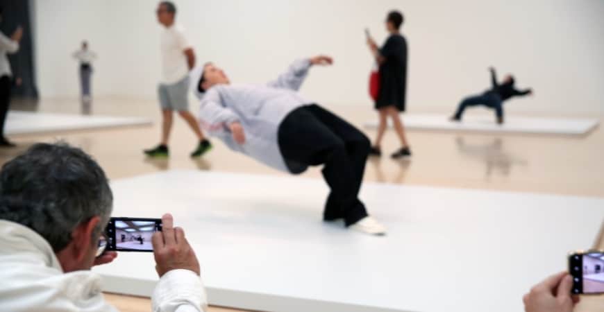 artistas performáticos brasileiros